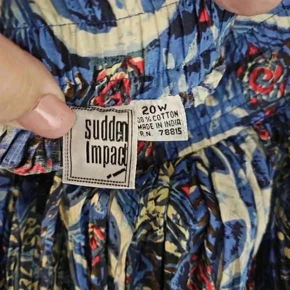 Sudden Impact Blue Cotton Womens skirt Plus Sz 20. Multi colored. - Picture 2 of 4